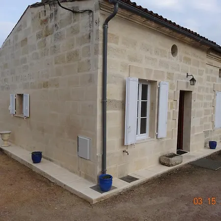 Leonor Casa vacanze Lussac (Gironde)